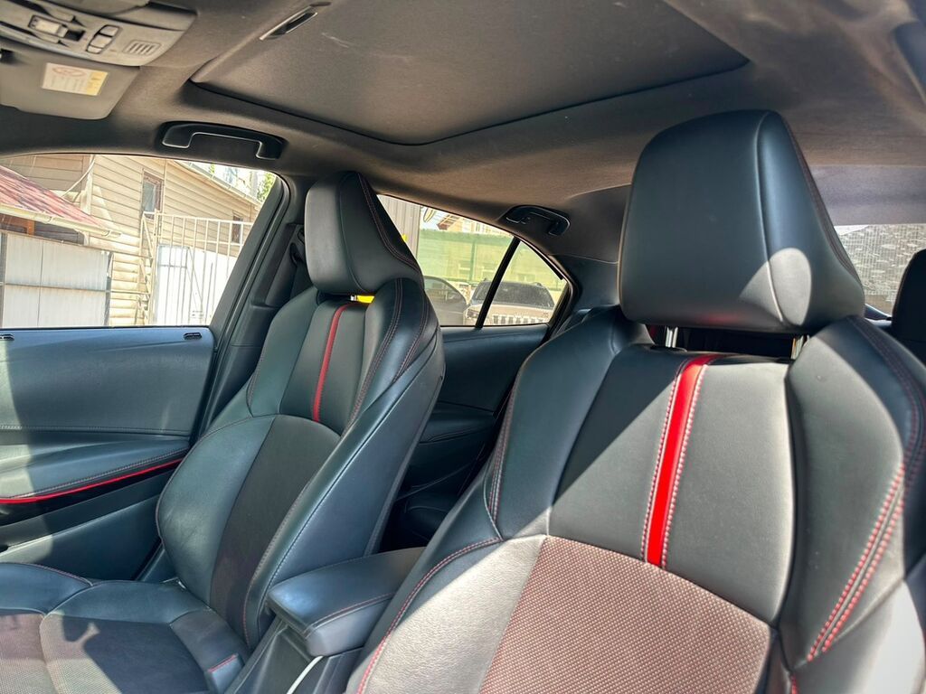 Продам Toyota Levin 2021, гибрид, 1.8 л: фото 8