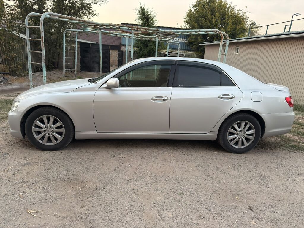 Toyota Mark X: 2005 г., 2.5 л, Автомат, Седан: фото 3