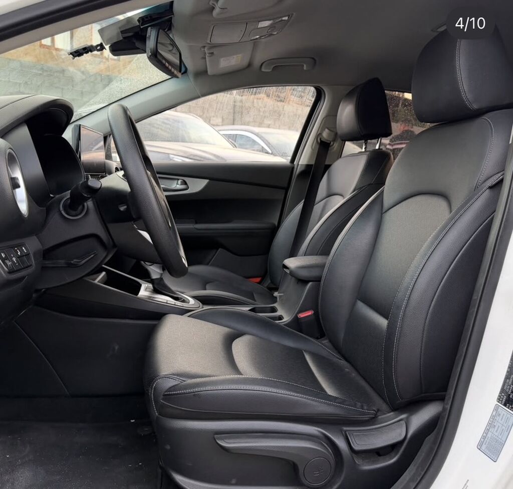 Kia K3: 2022 г., 1.6 л, Автомат, Бензин, Седан: фото 3