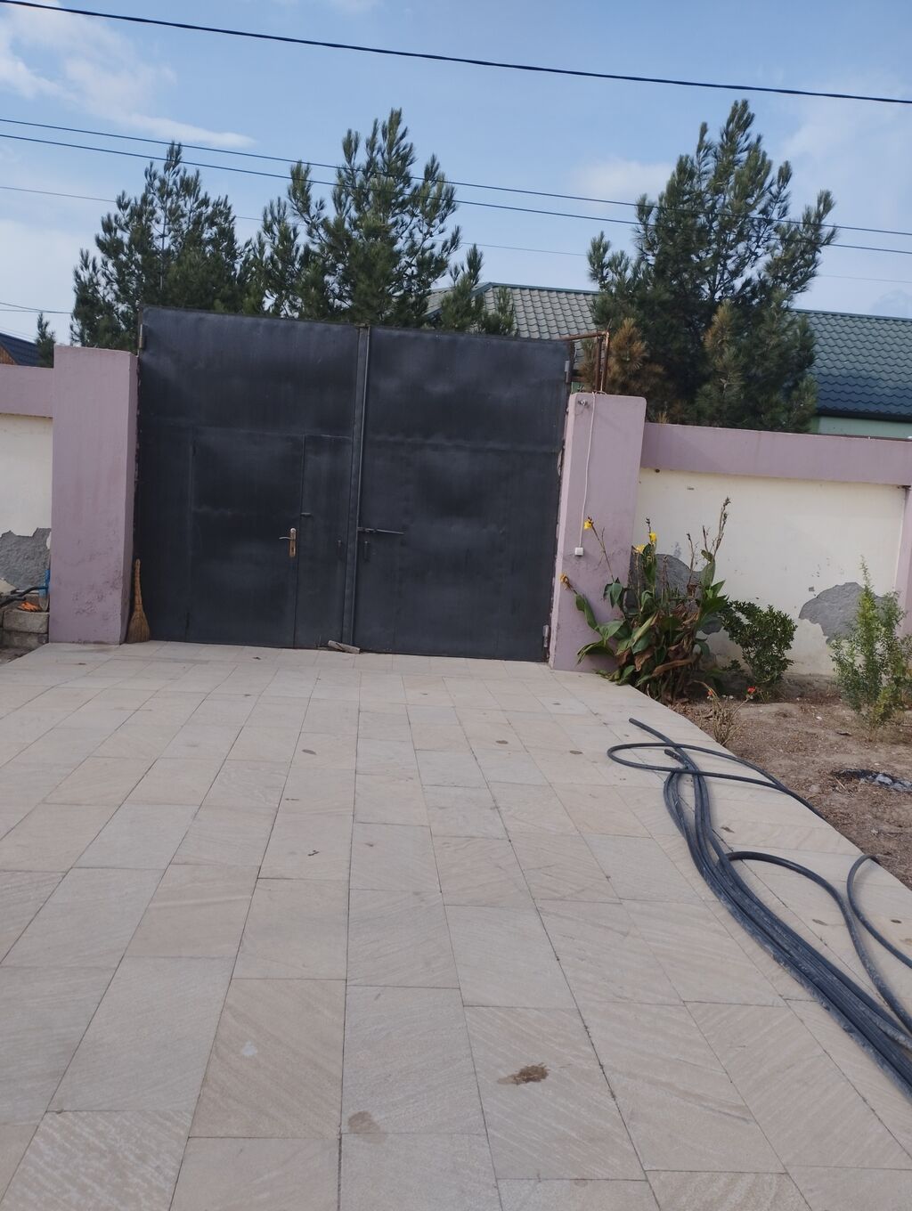 3 otaqlı, 85 kv. m, Yeni təmirli