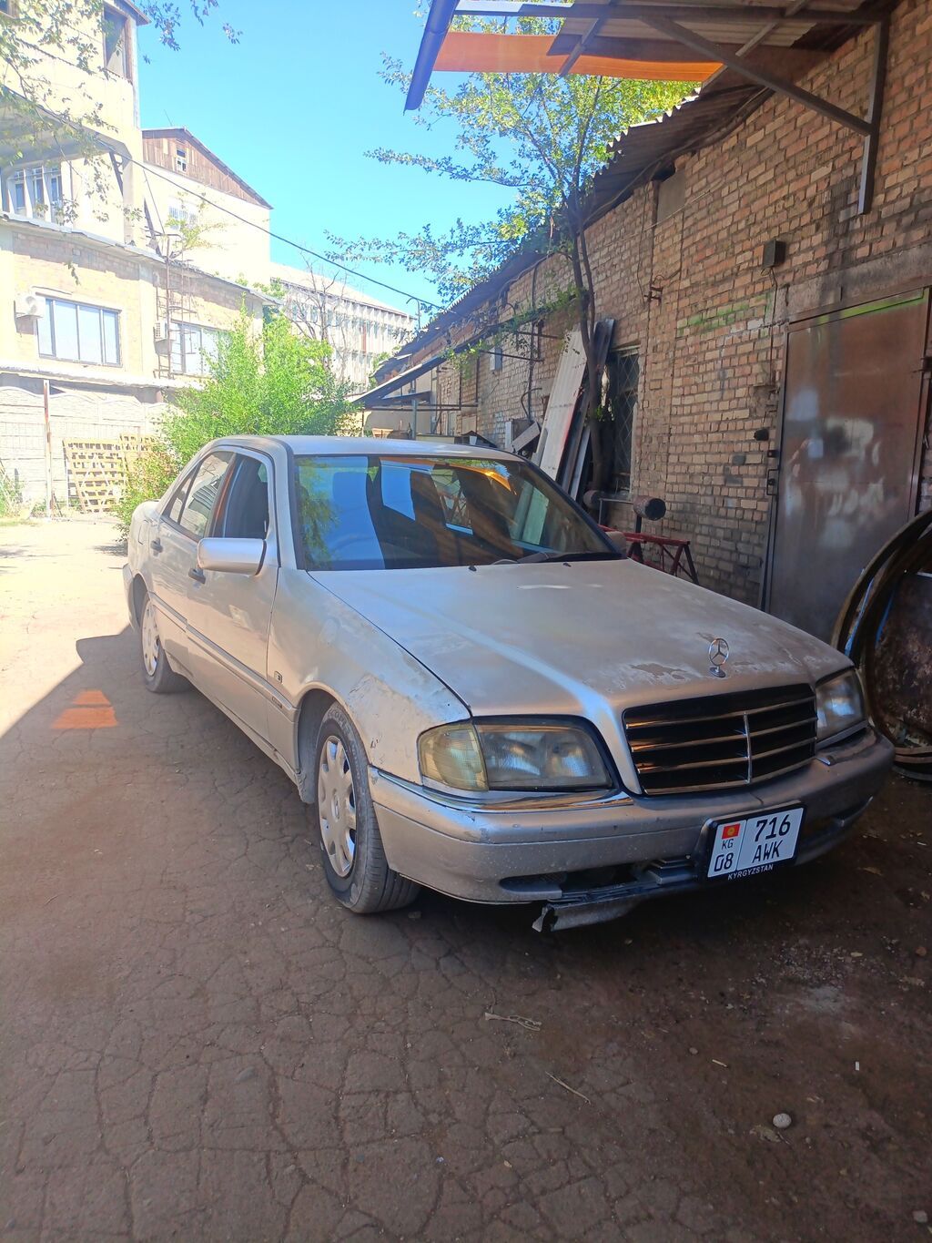 Mercedes-Benz C-Class: 1994 г., Седан