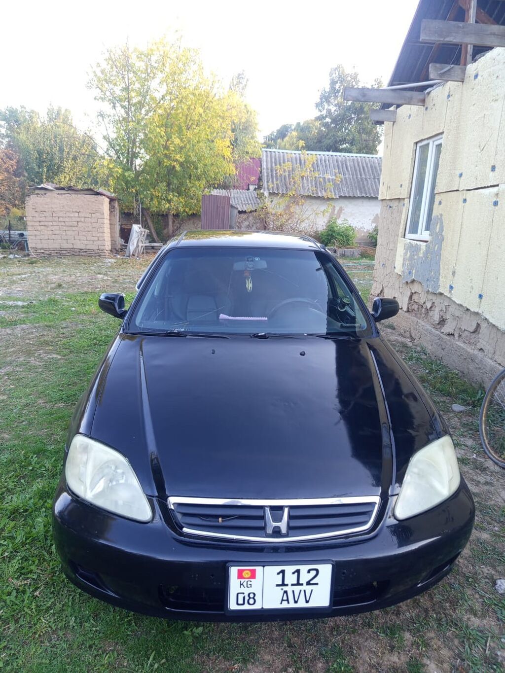 Honda Civic: 1998 г., 1.5 л, Механика, Бензин, Седан: фото 1