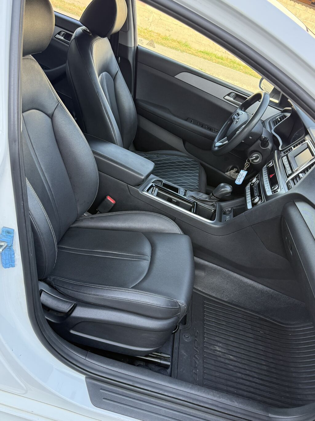 Hyundai Sonata: 2019 г., 2 л, Автомат, Газ, Седан: фото 8