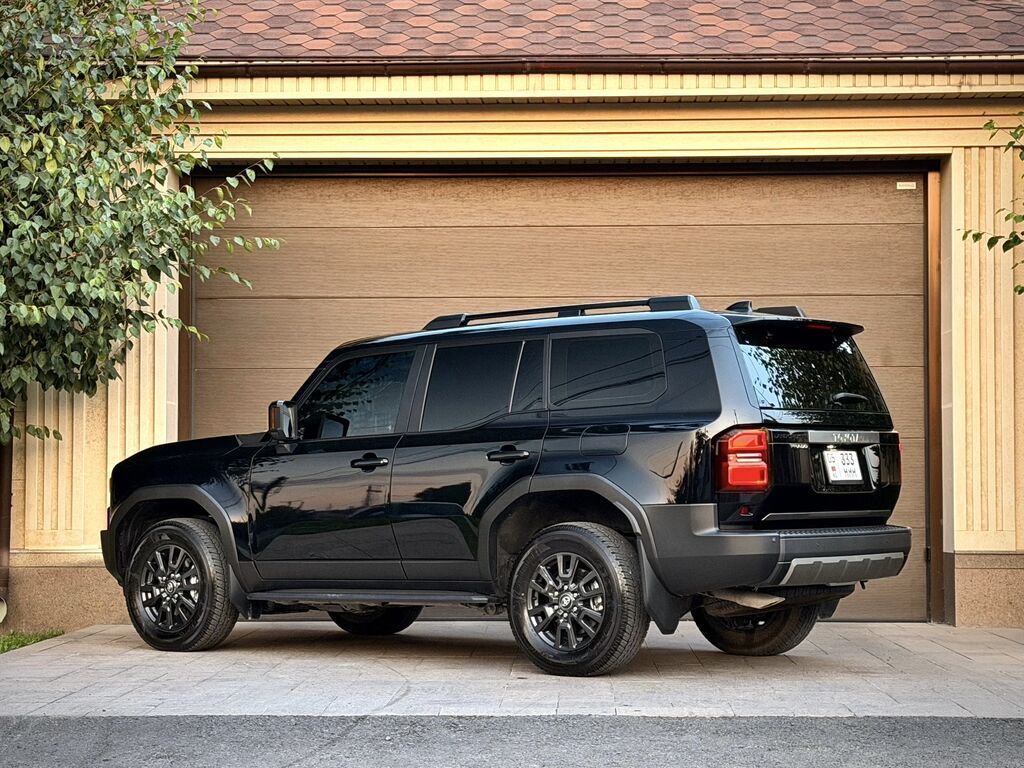 Toyota Land Cruiser Prado: 2024 г., 2.7 л, Автомат, Дизель, Внедорожник: фото 8
