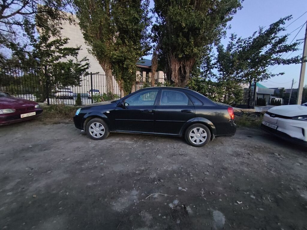 Chevrolet Lacetti: 2006 г., 1.6 л, Механика, Бензин, Седан: фото 4