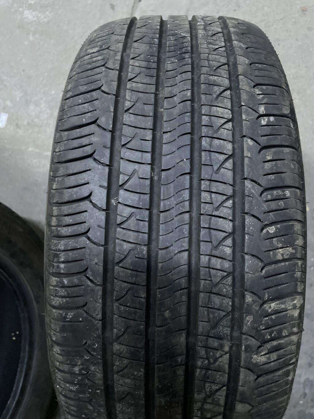 Шины 215 / 50 / R 17, Лето, Б/у, 1 шт, Легковые, Корея, Hankook: фото 3
