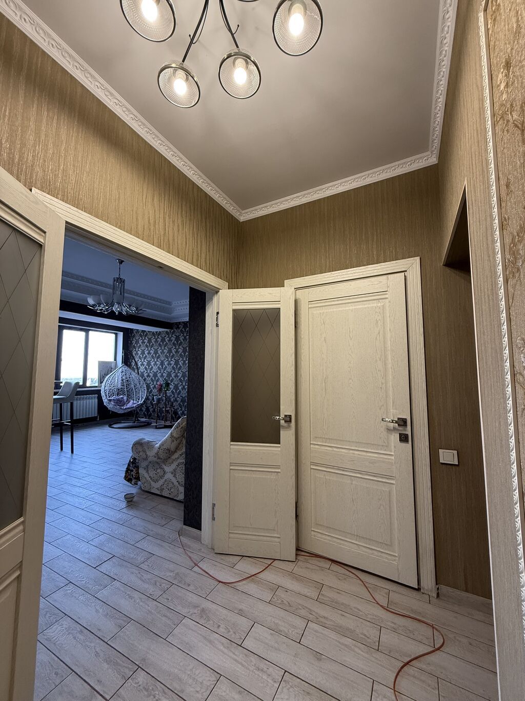 3 комнаты, 105 м², Кожомкул стадион Элитка, 15 этаж, Евроремонт: фото 7