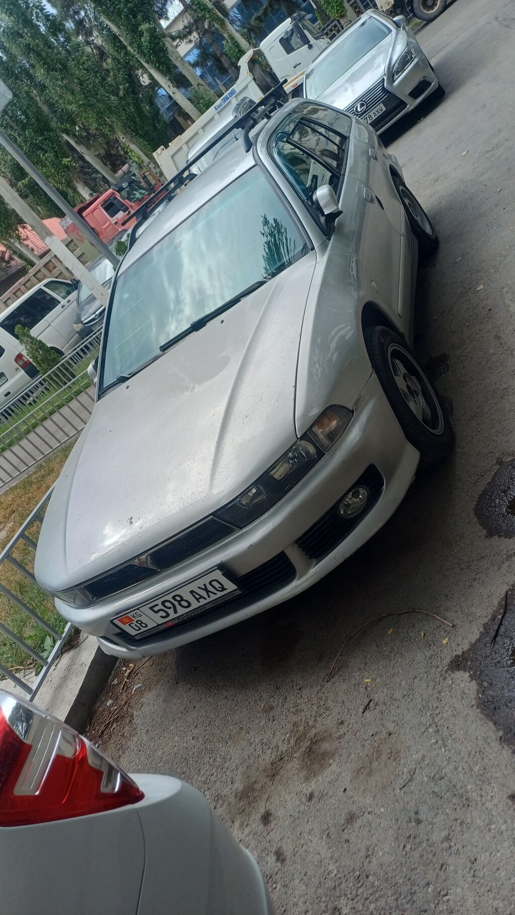 Mitsubishi Galant: 2003 г., 2 л, Механика, Бензин, Универсал: фото 3