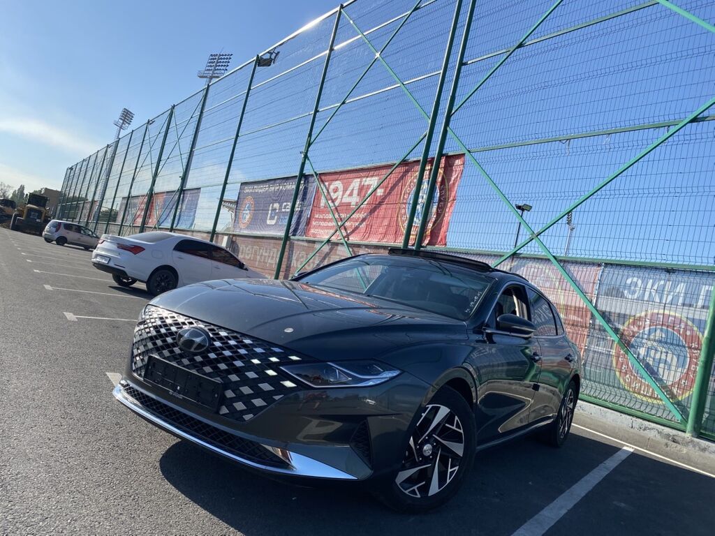 Hyundai Grandeur: 2020 г., 2.4 л, Автомат, Гибрид, Седан: фото 2