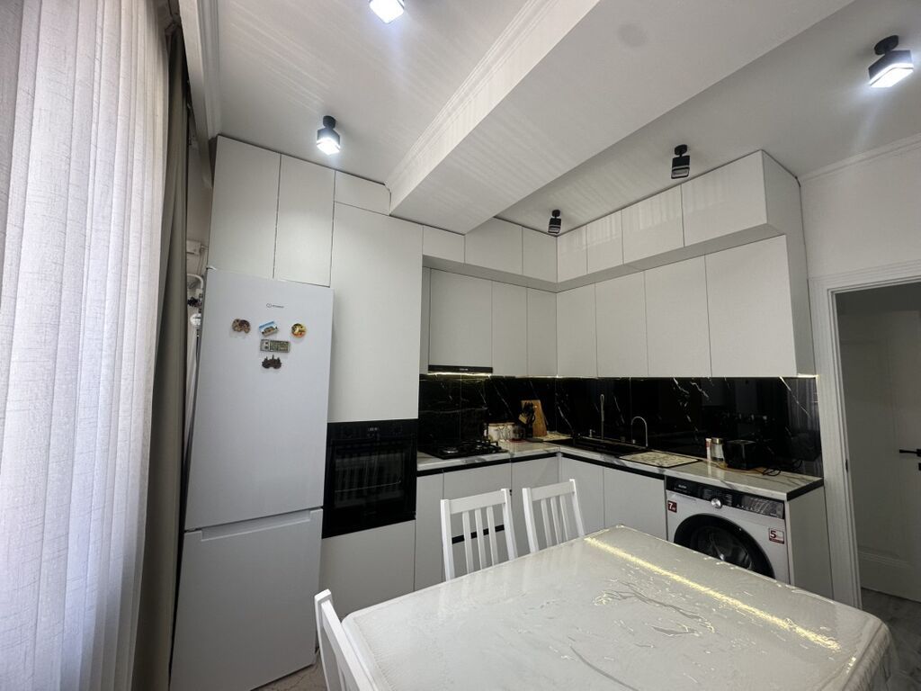 1 комната, 35 м², Элитка, 3 этаж, Евроремонт — фото 5