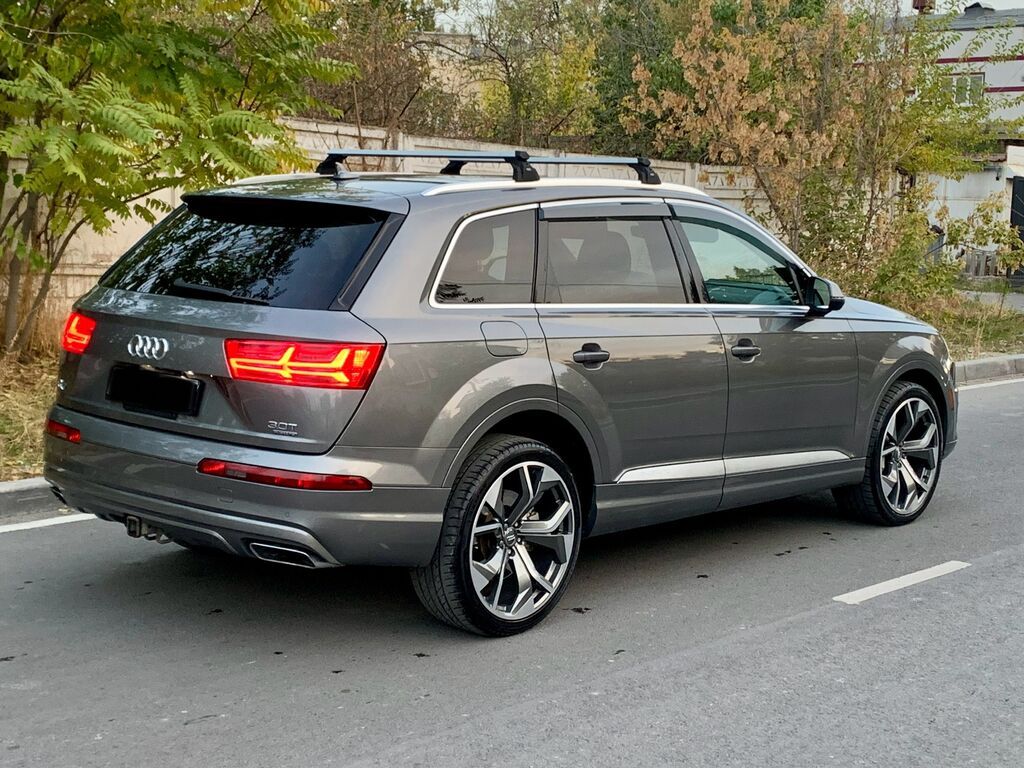 Audi Q7: 2018 г., 3 л, Автомат, Бензин, Внедорожник: фото 2