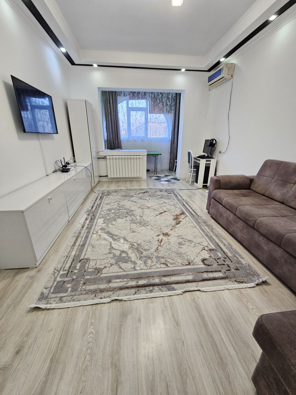 1 комната, 35 м², 6 мкр 106 серия, 9 этаж, Евроремонт: фото 1
