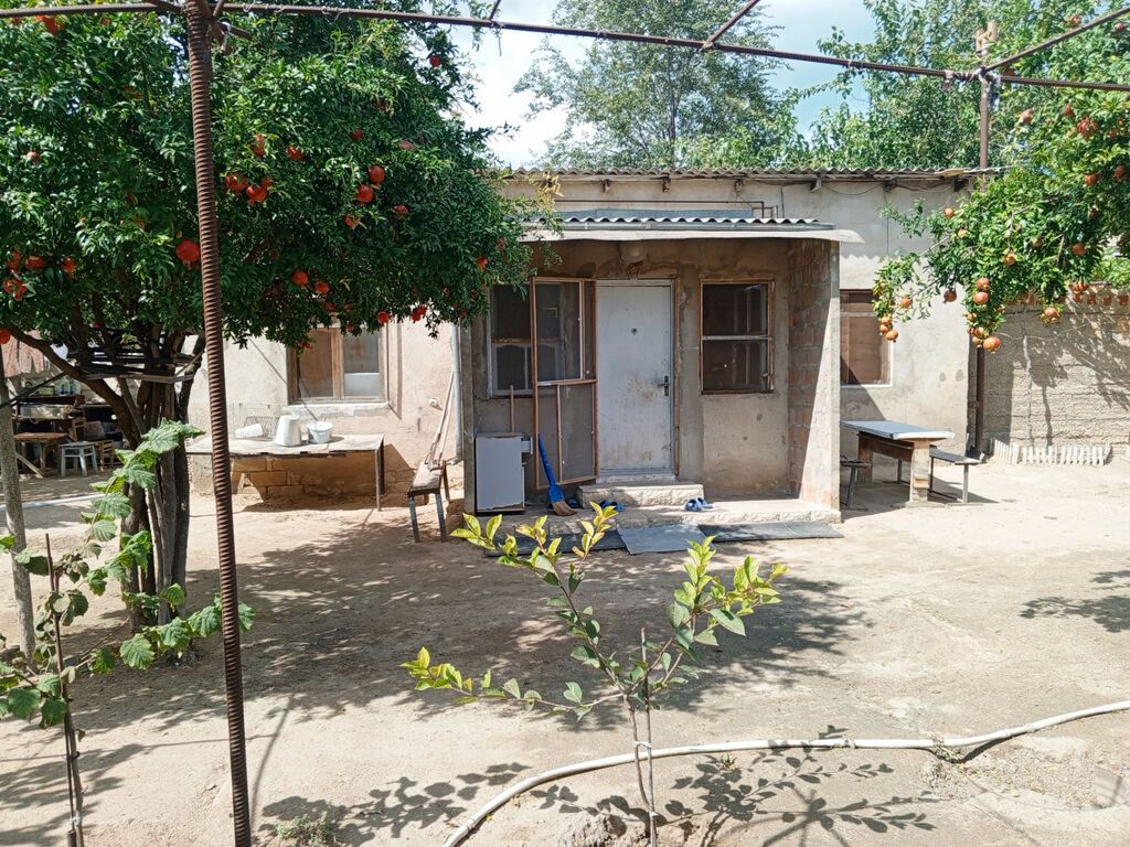 3 otaqlı, 63 kv. m, Kredit yoxdur, Təmirsiz