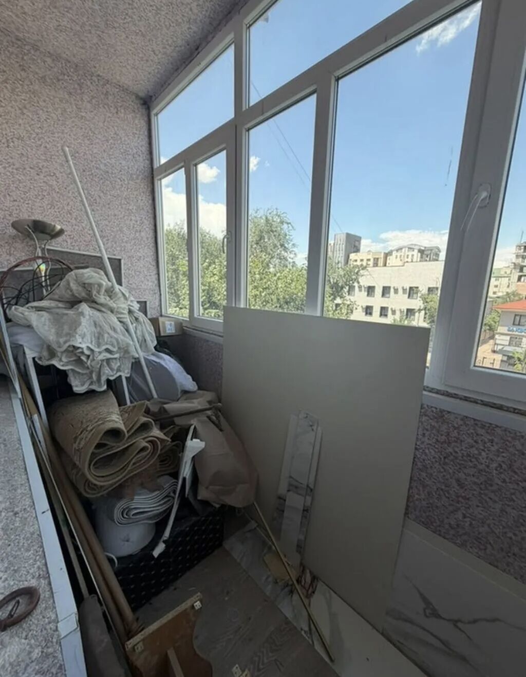 2 комнаты, 48 м², Дордой Плаза ТРЦ 105 серия, 3 этаж, Косметический ремонт: фото 4