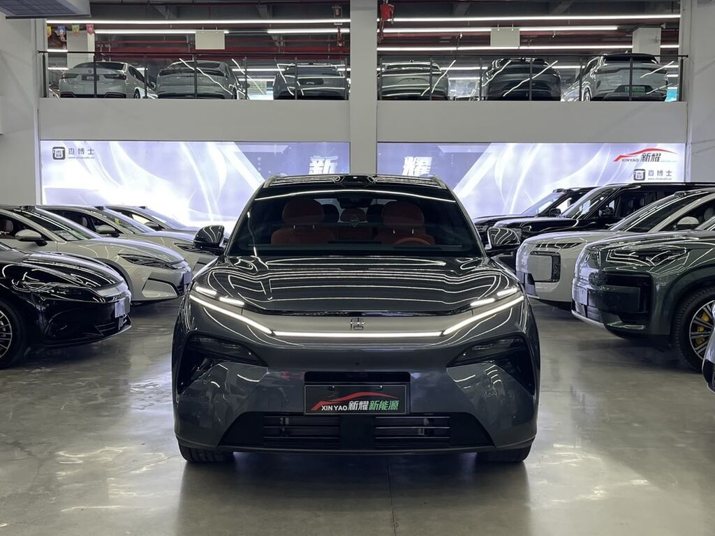 BYD Tang L: 2025 г., 1.5 л, Автомат, Гибрид, Кроссовер: фото 2