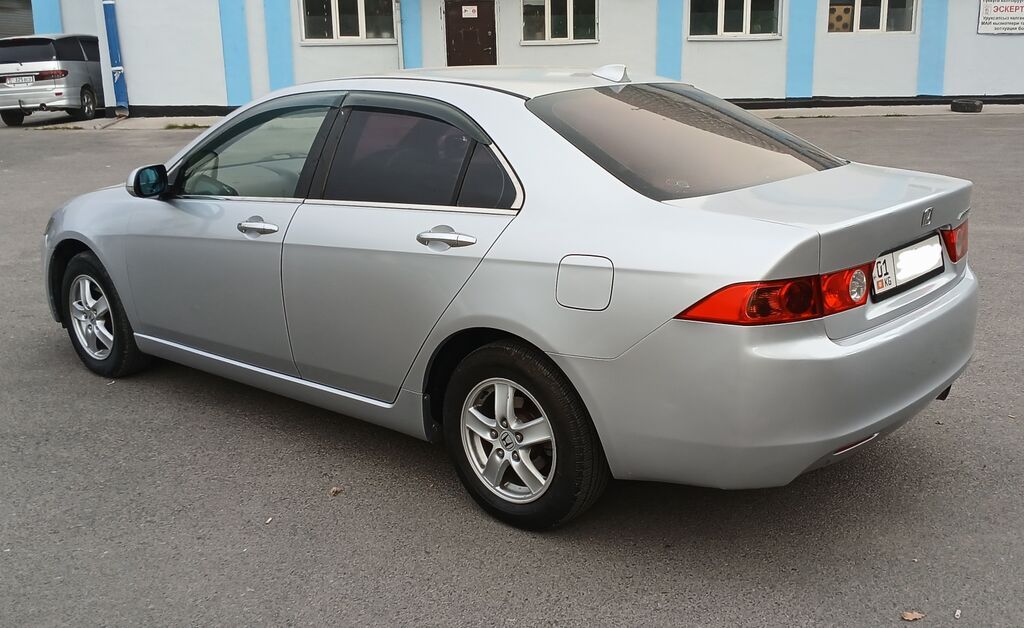 Honda Accord: 2003 г., 2 л, Автомат, Бензин, Седан: фото 6