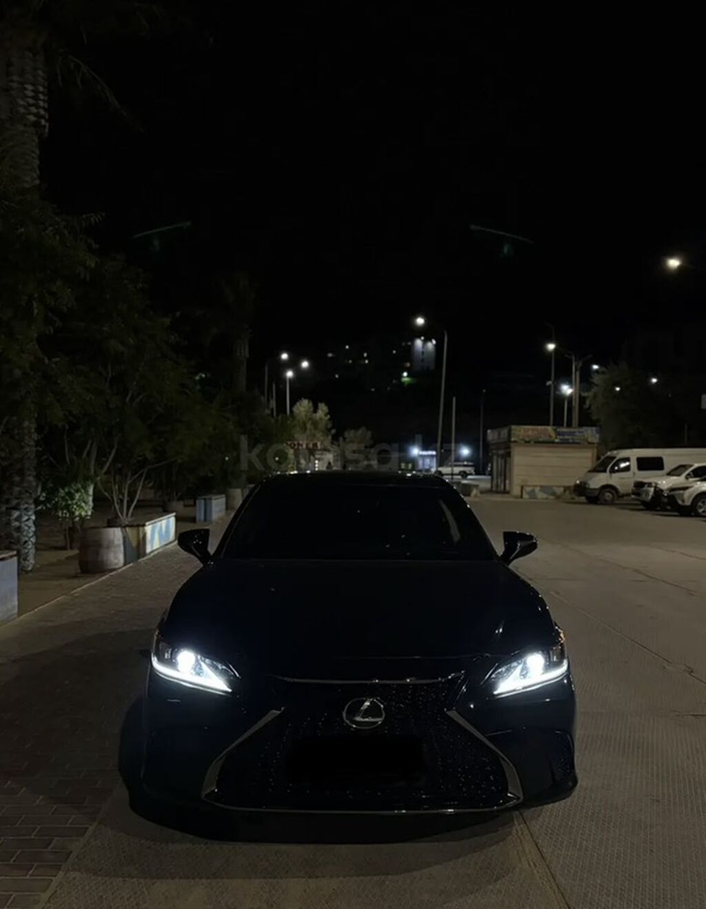 Lexus ES: 2019 г., Автомат, Гибрид, Седан: фото 2