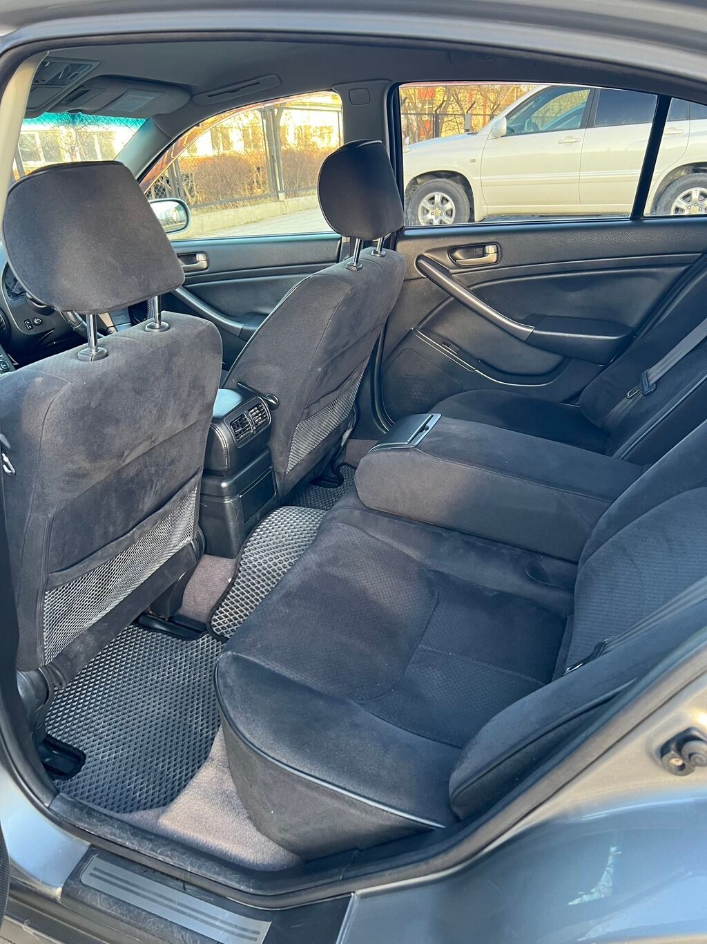 Nissan 350: 2003 г., 2.5 л, Автомат, Бензин, Седан: фото 5
