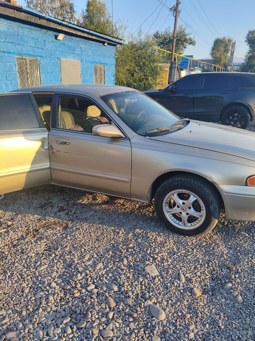 Mazda 626: 1999 г., 2 л, Механика, Бензин, Седан: фото 3