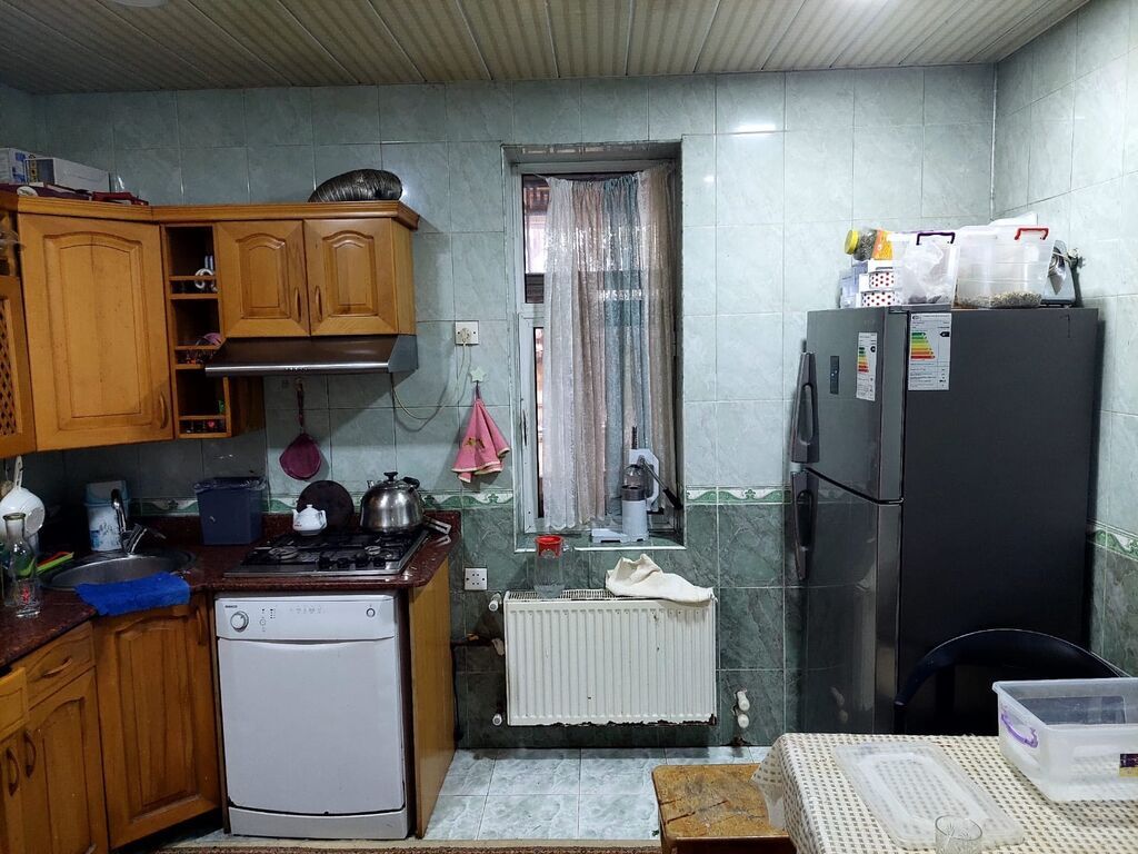 6 otaqlı, 300 kv. m, Kredit yoxdur, Orta təmir
