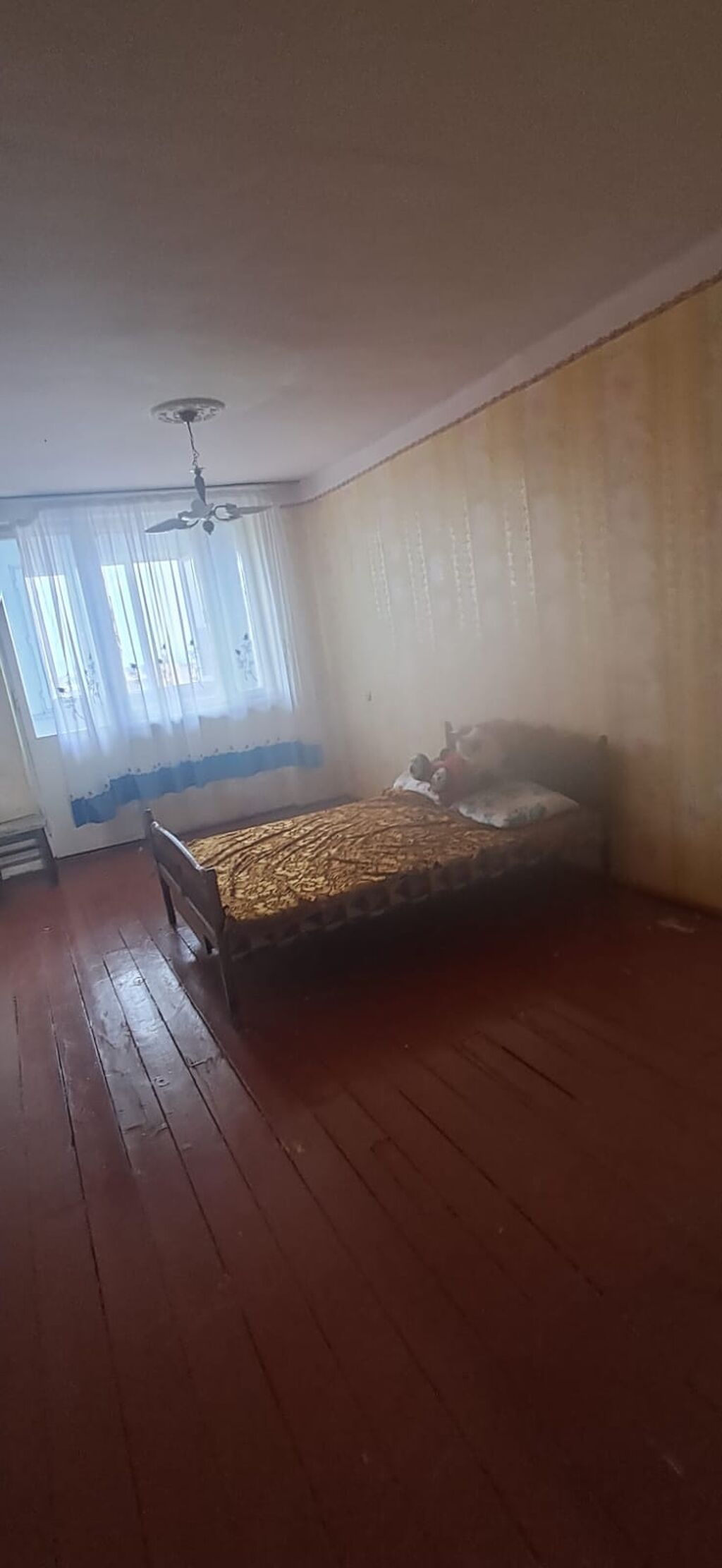 Bina 5 i 5 evi 2 0taqli orta blok 60 kv