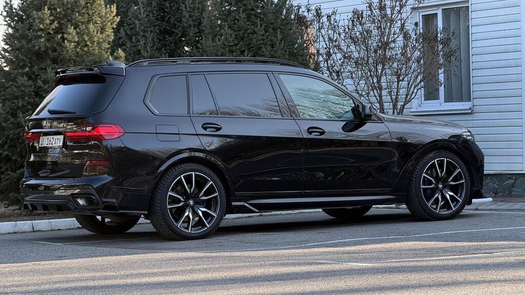 BMW X7: 2020 г., Автомат, Бензин, Внедорожник: фото 3