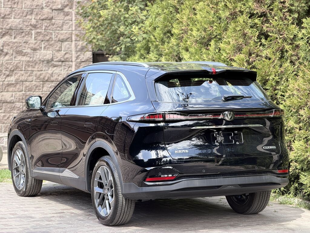 Changan CS75 Plus: 2026 г., 1.5 л, Автомат, Бензин, Кроссовер: фото 3