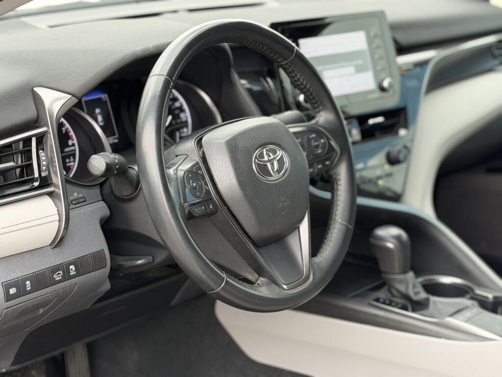 Toyota Camry: 2021 г., 2.5 л, Автомат, Бензин, Седан: фото 7