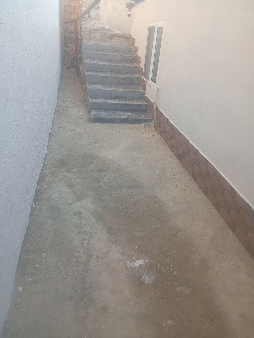 3 otaqlı, 2 kv. m, Kredit yoxdur
