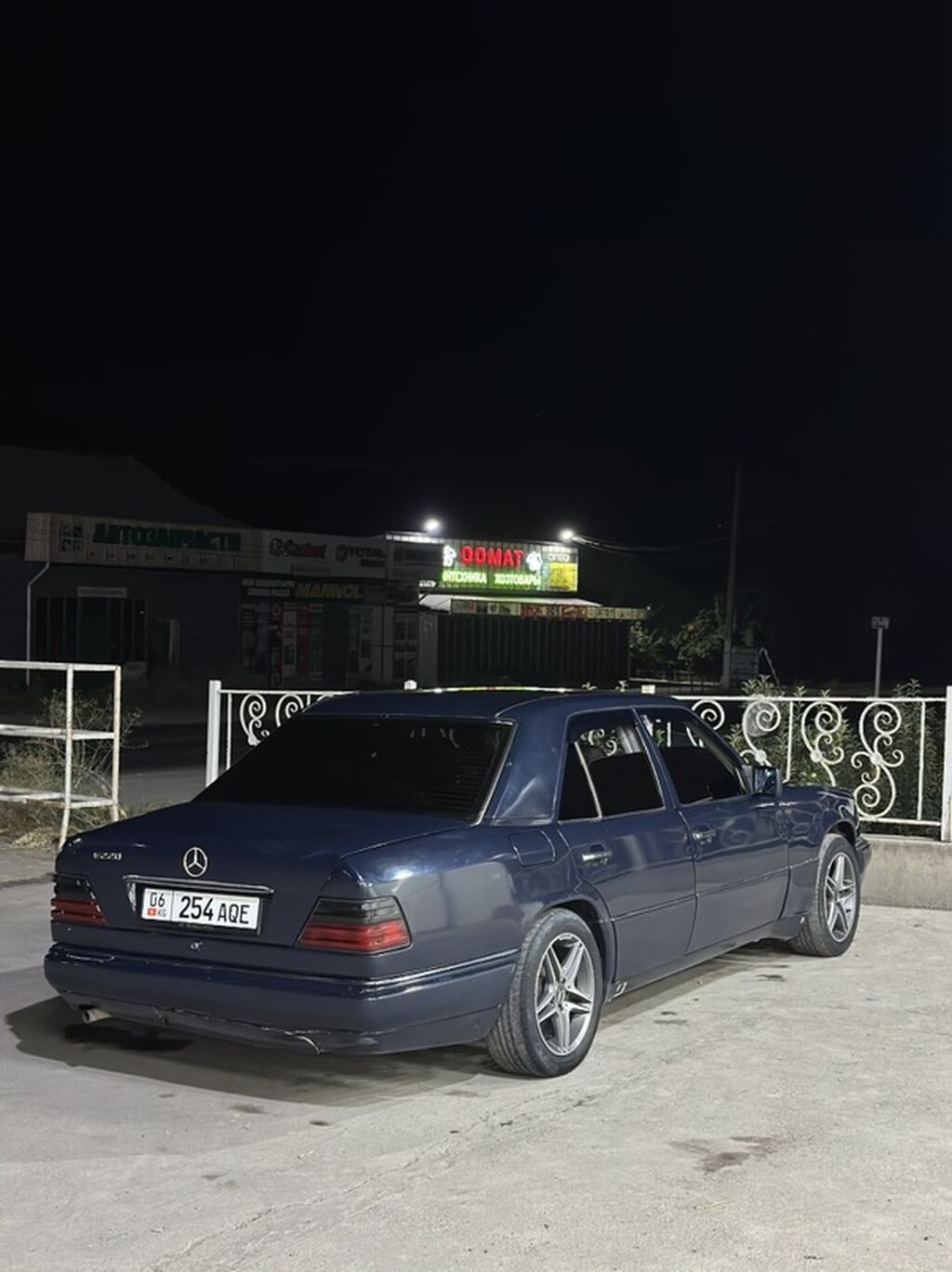 Mercedes-Benz W124: 1994 г., 2.2 л, Автомат, Бензин, Седан: фото 3