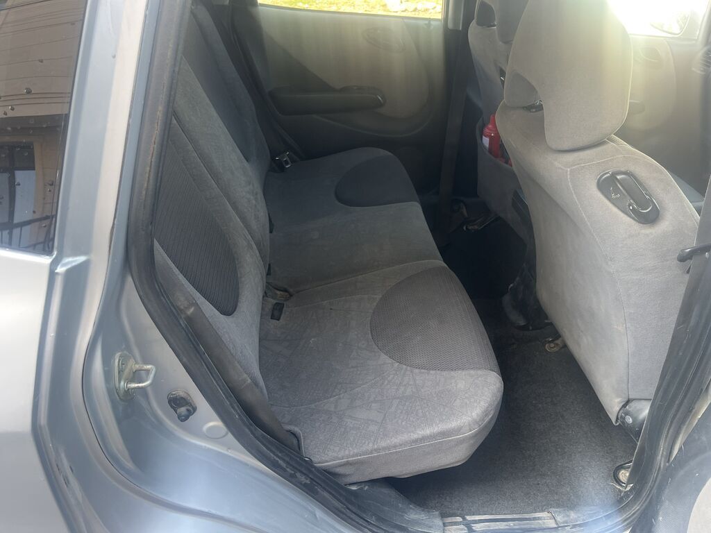 Honda Fit: 2003 г., 1.3 л, Вариатор, Бензин: фото 5