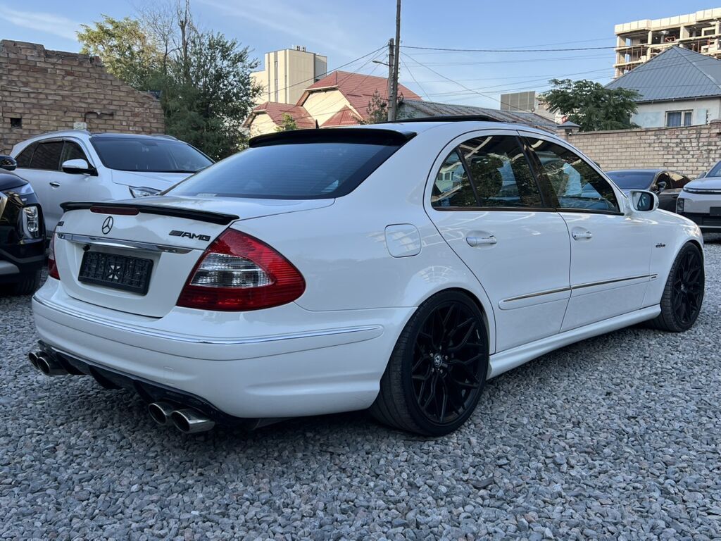Mercedes-Benz E-Class: 2003 г., 5.5 л, Автомат, Бензин, Седан: фото 4