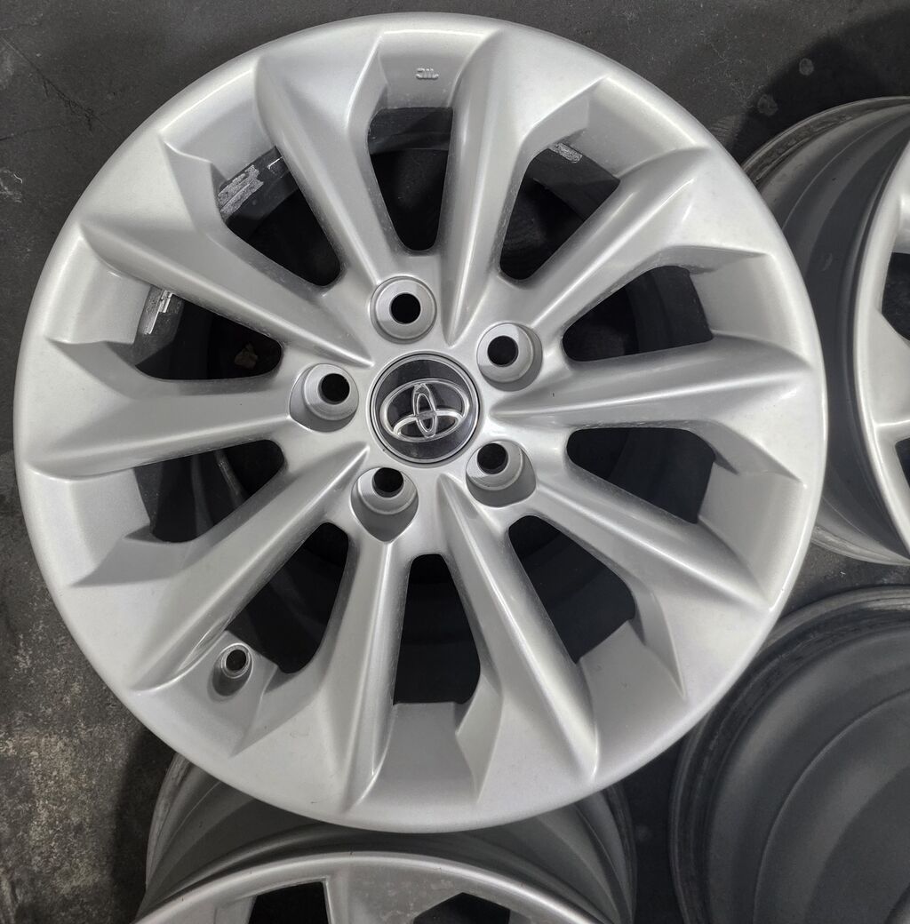 Литые Диски R 16 Toyota, Комплект, отверстий - 5, Б/у: фото 3