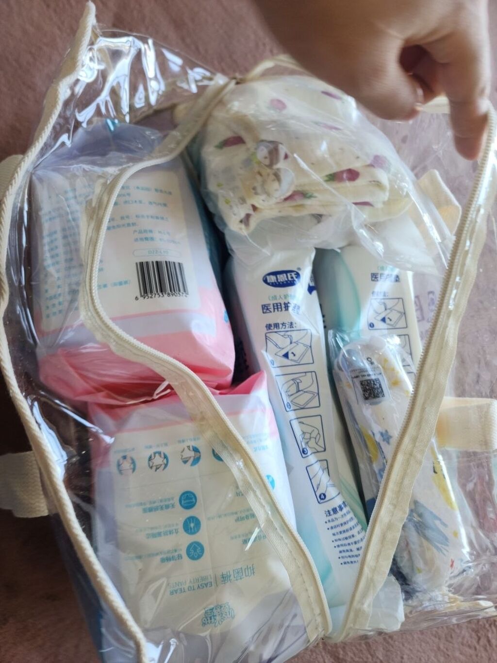Продам набор для роддома: 1. Памперсы для женщины 30шт 2. Одноразовые: фото 2