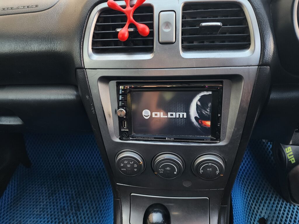 Subaru Impreza: 2005 г., 2 л, Автомат, Бензин, Универсал — фото 8