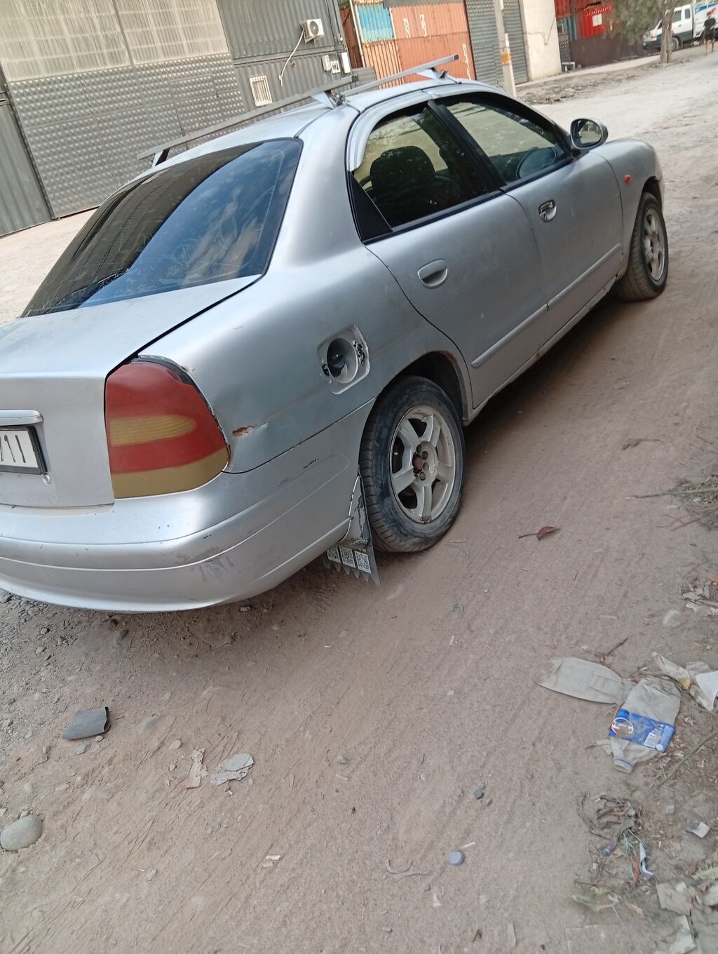Daewoo Nubira: 1999 г., 1.6 л, Механика, Бензин, Седан: фото 6