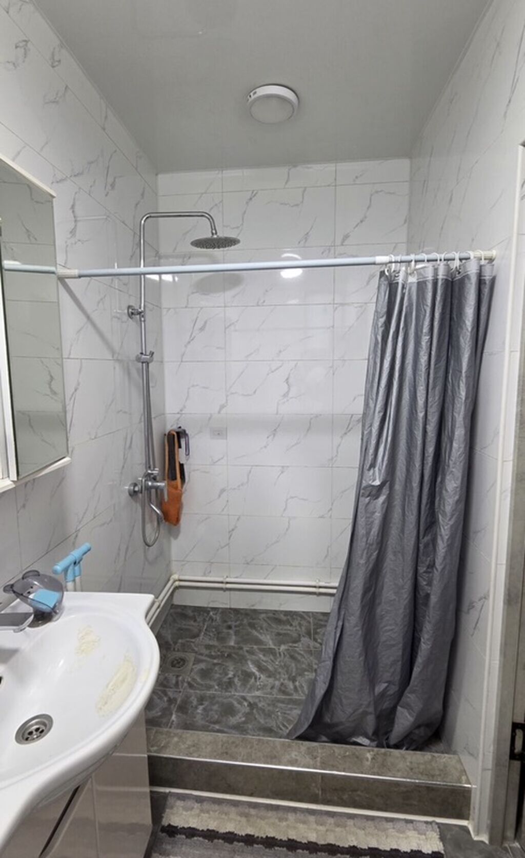 Продается дом в районе Кызыл-Аскера(Кудайберген) В шаговой: фото 6