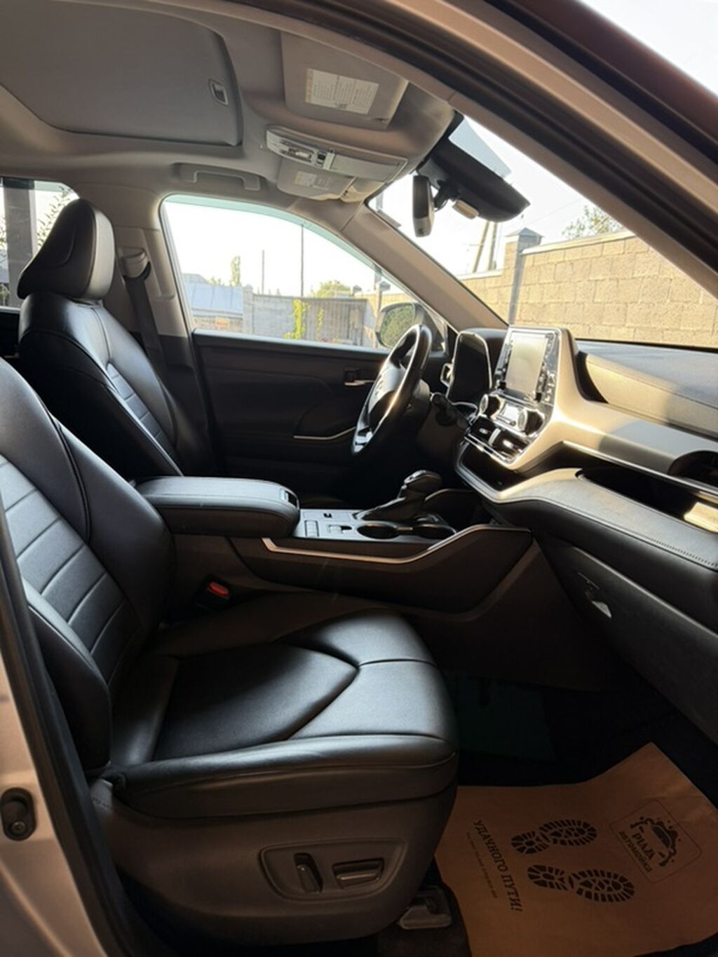 Toyota Highlander: 2020 г., 3.5 л, Автомат, Бензин, Кроссовер: фото 8