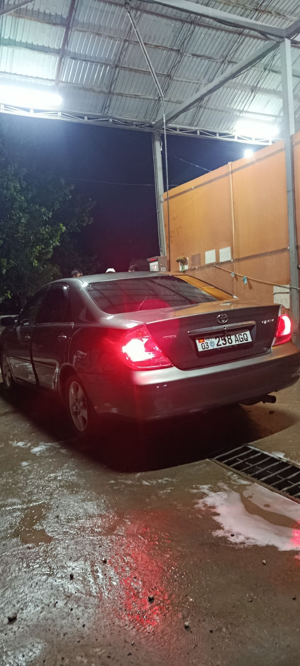 Toyota Camry: 2005 г., 2.4 л, Автомат, Бензин, Седан: фото 3