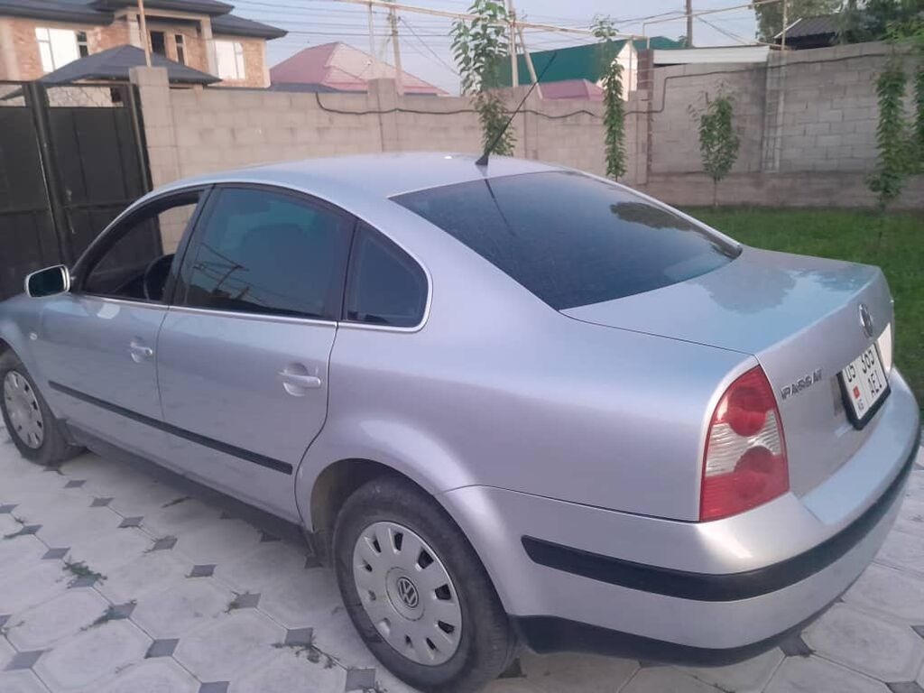 Volkswagen Passat: 2003 г., 2 л, Автомат, Бензин, Седан: фото 3