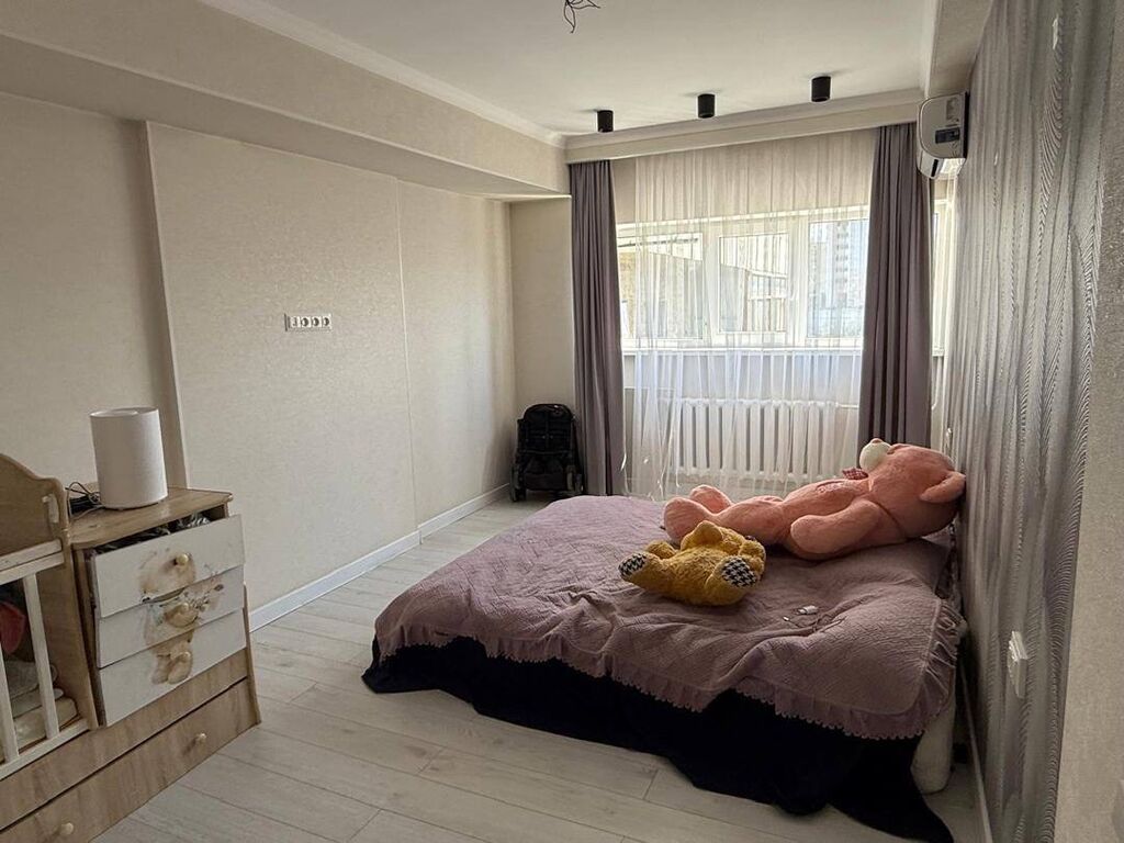3 комнаты, 70 м², Золотой квадрат 8 этаж: фото 5