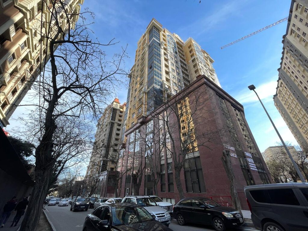 3 otaqlı, Yeni tikili, 92 kv. m