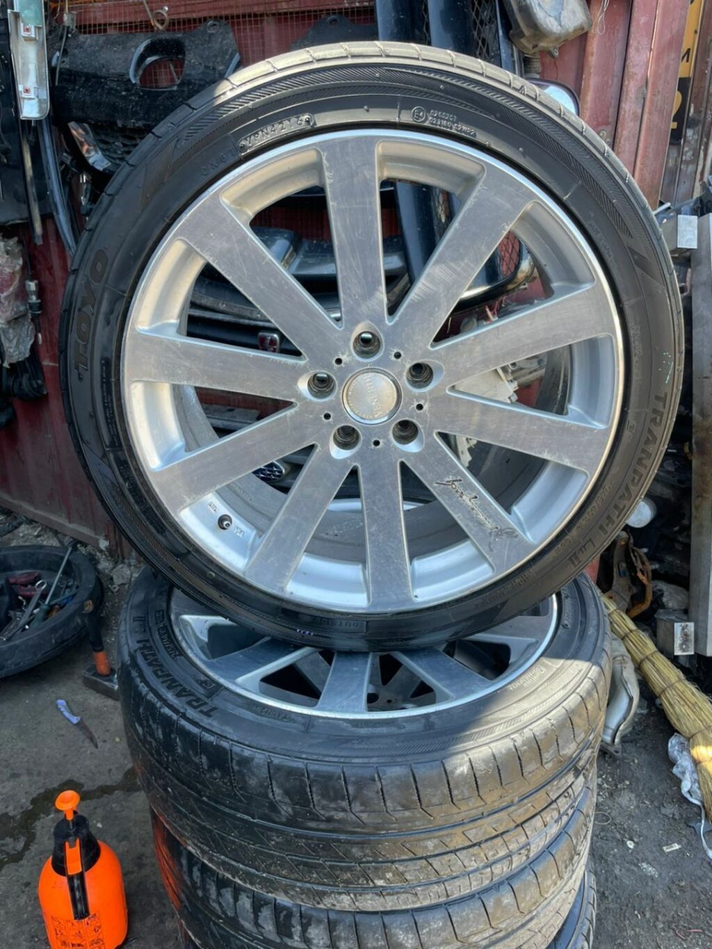 Колеса в сборе 245 / 40 / R 19, Лето, Б/у, Комплект, Легковые, Литые, отверстий - 5