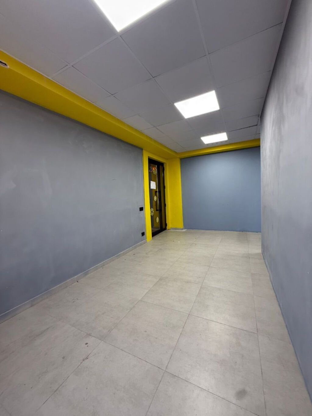 Аренда офисов, 200 м², В административном здании, 1 линия, С отдельным входом, С отдельным сан узлом: фото 5