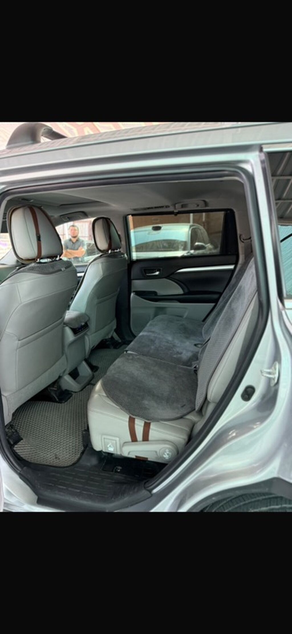 Toyota Highlander: 2019 г., 3.5 л, Гибрид, Кроссовер: фото 4