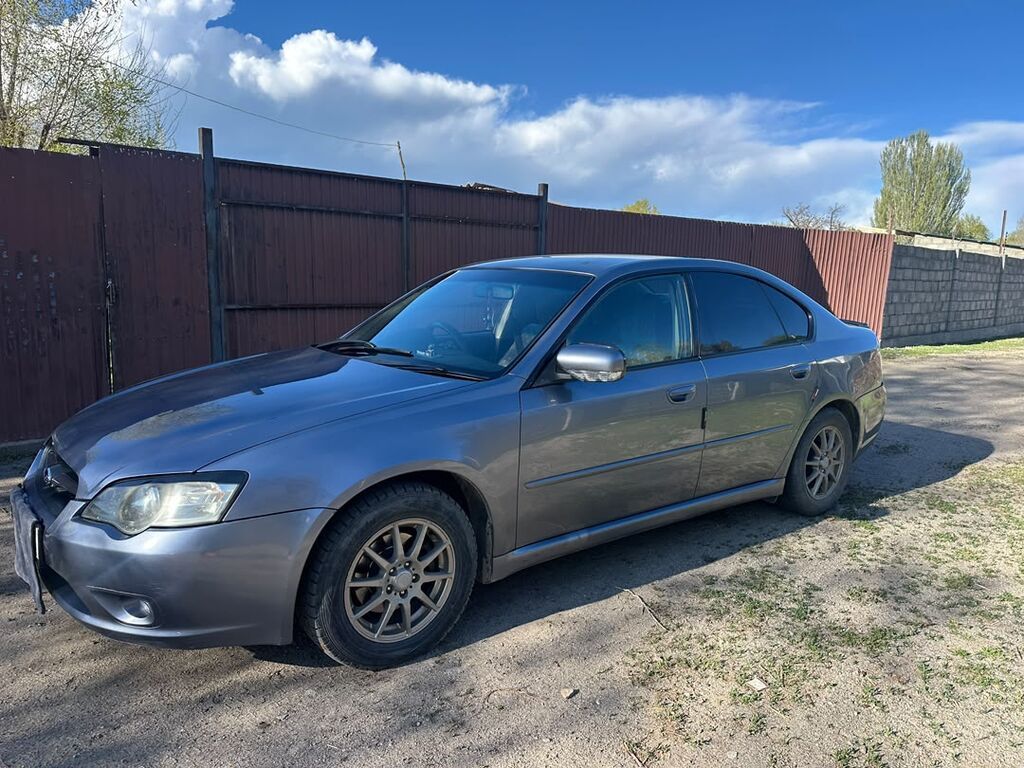 Subaru Legacy: 2005 г., Седан: фото 2