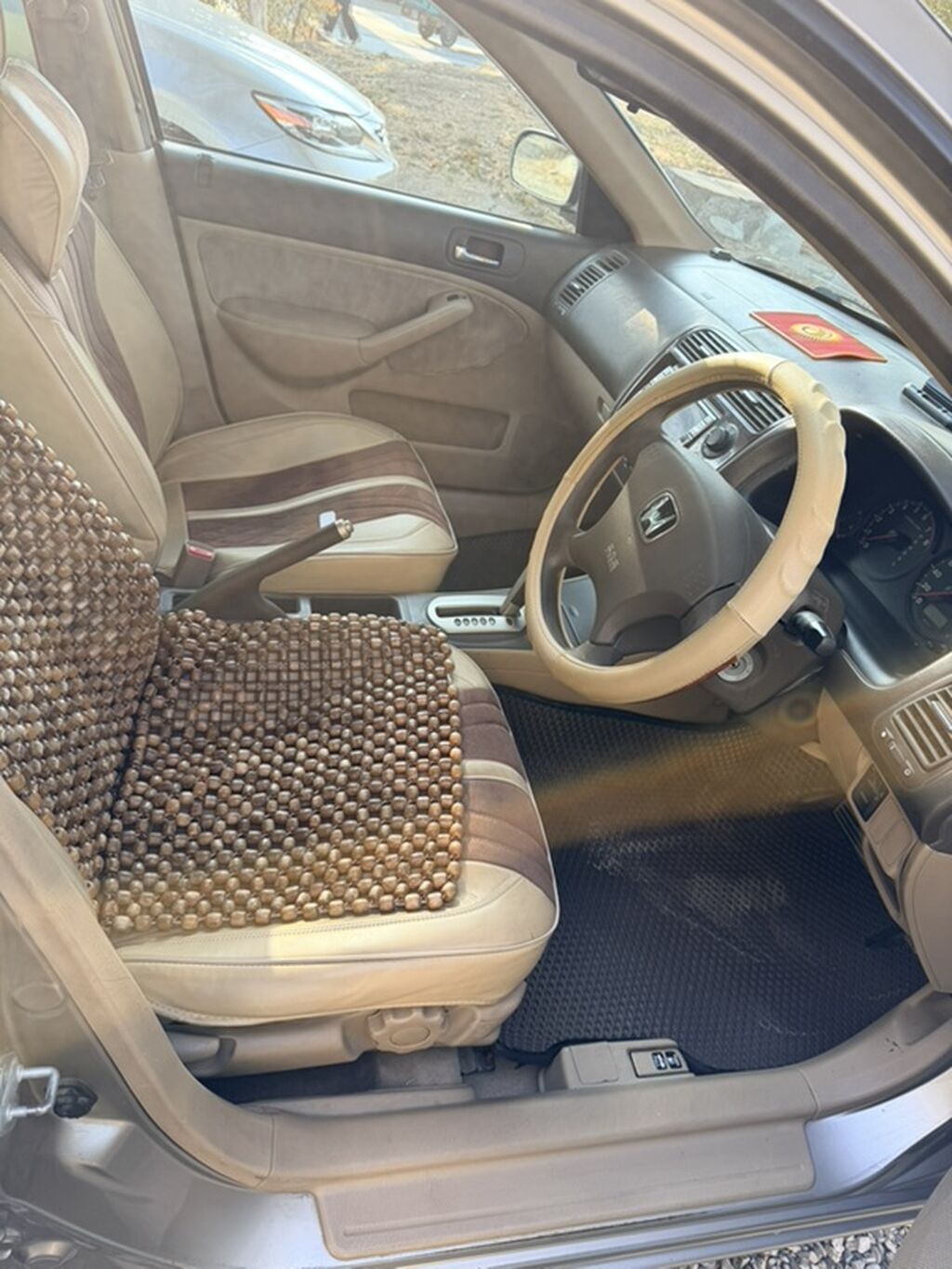 Honda Civic: 2003 г., 1.5 л, Автомат, Бензин, Седан: фото 4