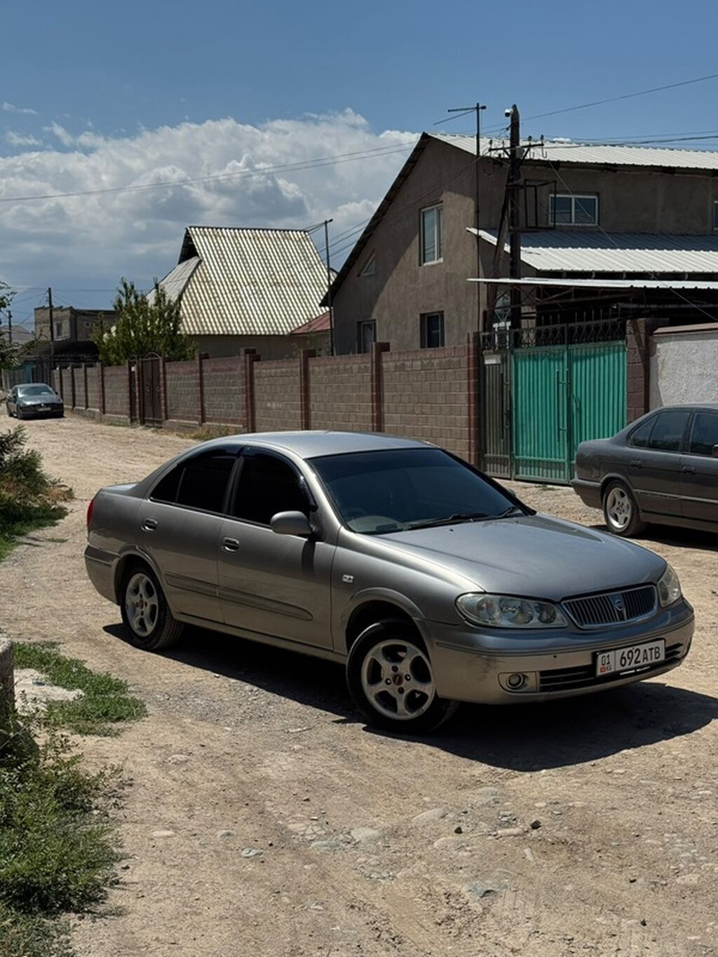 Nissan Bluebird: 2003 г., 1.5 л, Автомат, Бензин, Седан: фото 3