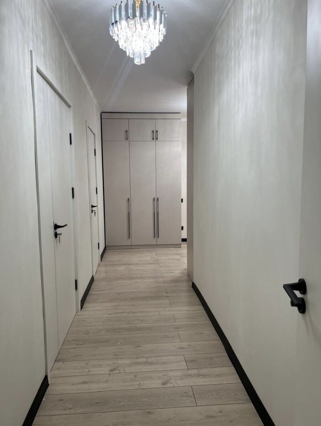2 комнаты, 74 м², Пишпек Элитка, 13 этаж, Дизайнерский ремонт: фото 5