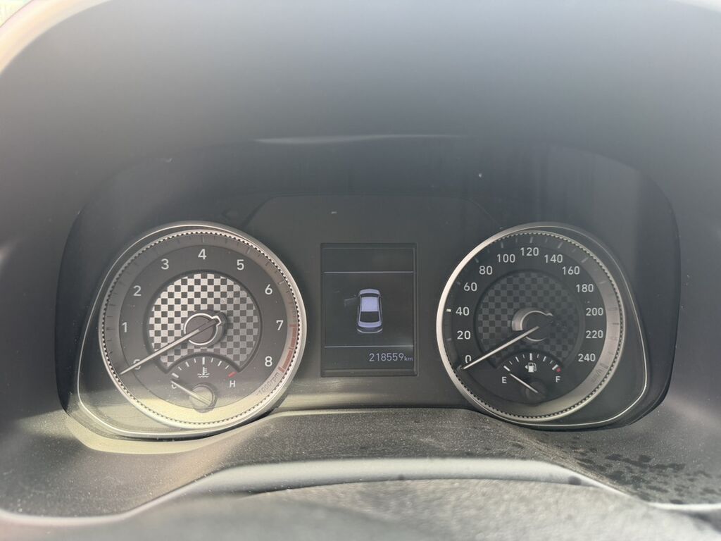 Hyundai Avante: 2019 г., 1.6 л, Автомат, Бензин, Седан: фото 8